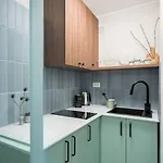 Superb - Skyline Appartement *