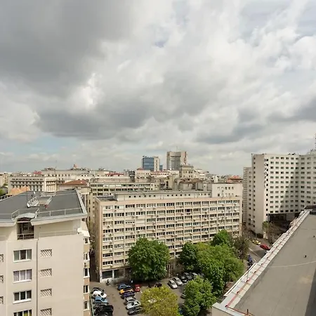 Superb - Skyline * Bukarest