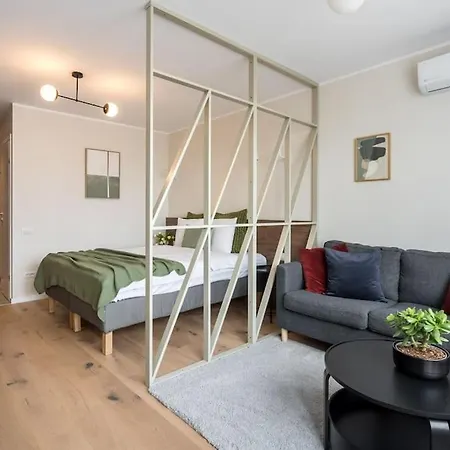 Superb - Skyline Apartment Bucharest